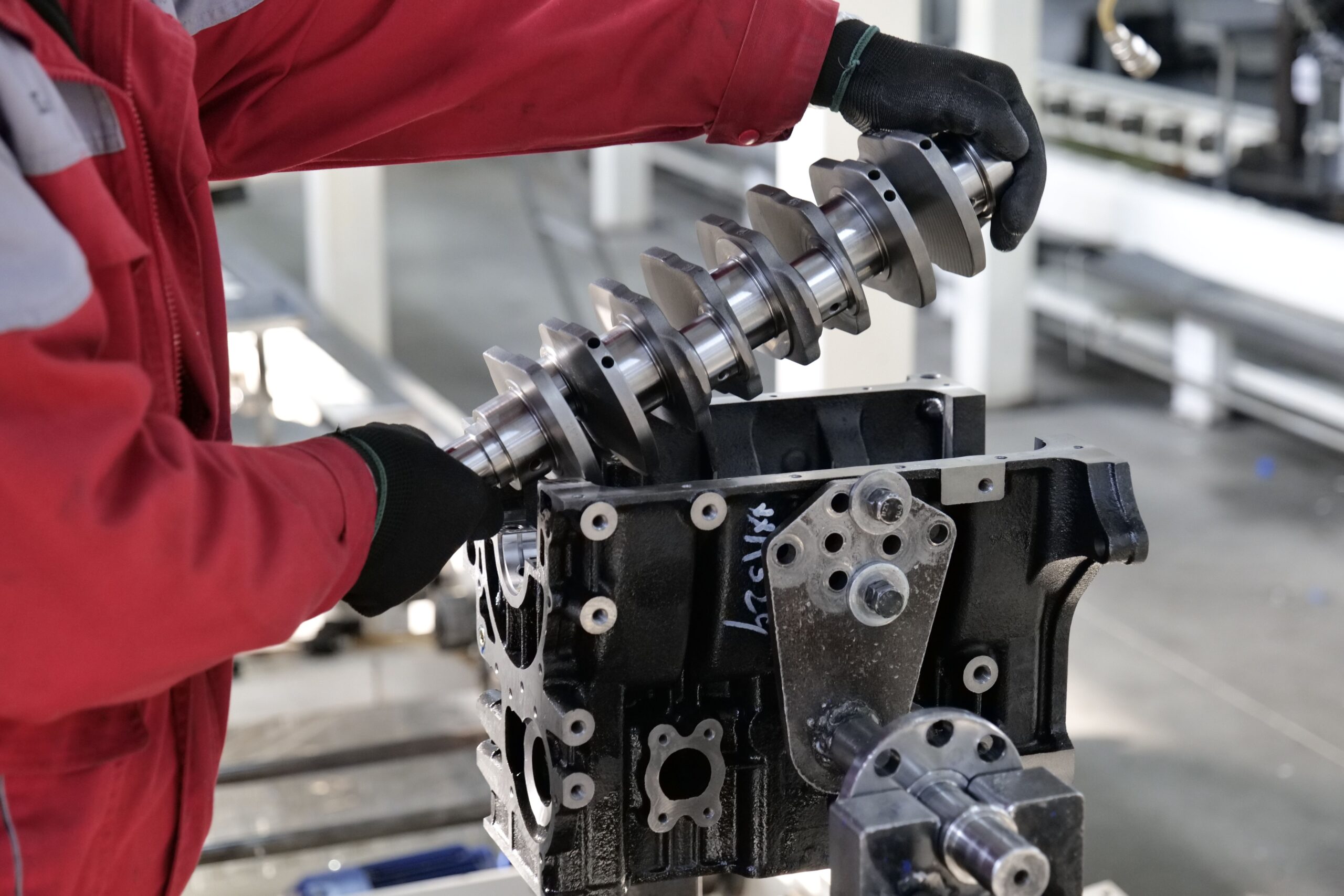 lắp ráp máy móc
